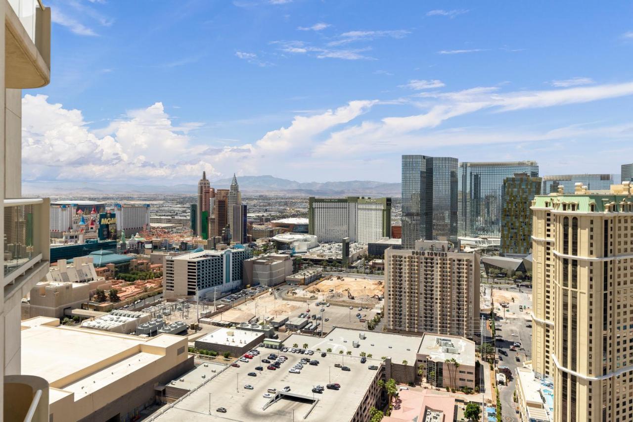 Lucky Gem Penthouse & Luxury Suites At Signature Resort, Balcony Strip View 1607 ラスベガス エクステリア 写真