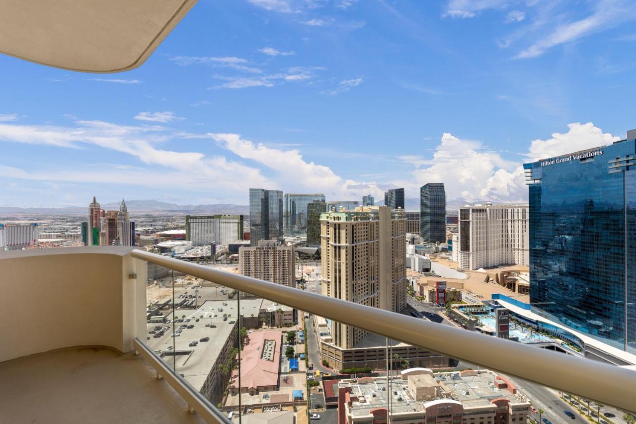 Lucky Gem Penthouse & Luxury Suites At Signature Resort, Balcony Strip View 1607 ラスベガス エクステリア 写真