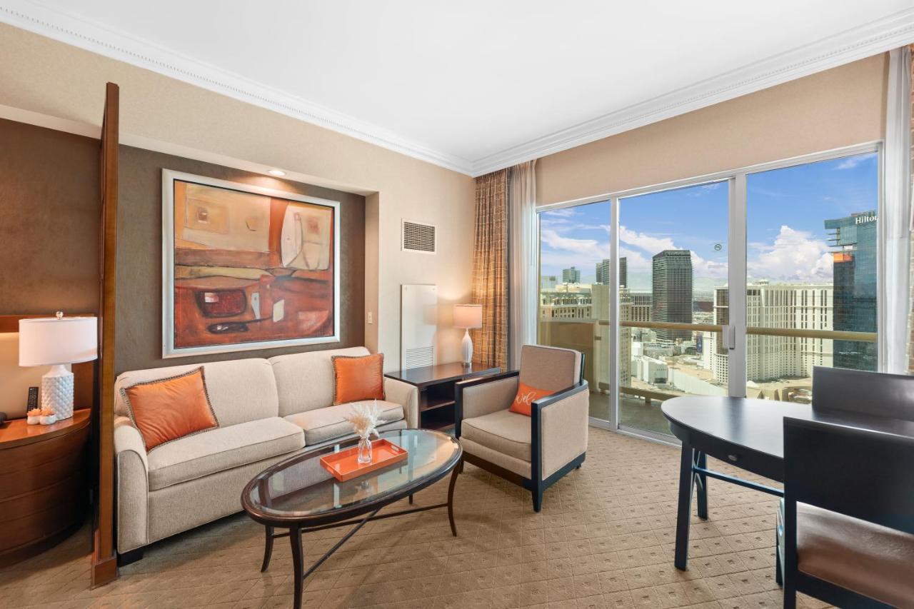 Lucky Gem Penthouse & Luxury Suites At Signature Resort, Balcony Strip View 1607 ラスベガス エクステリア 写真